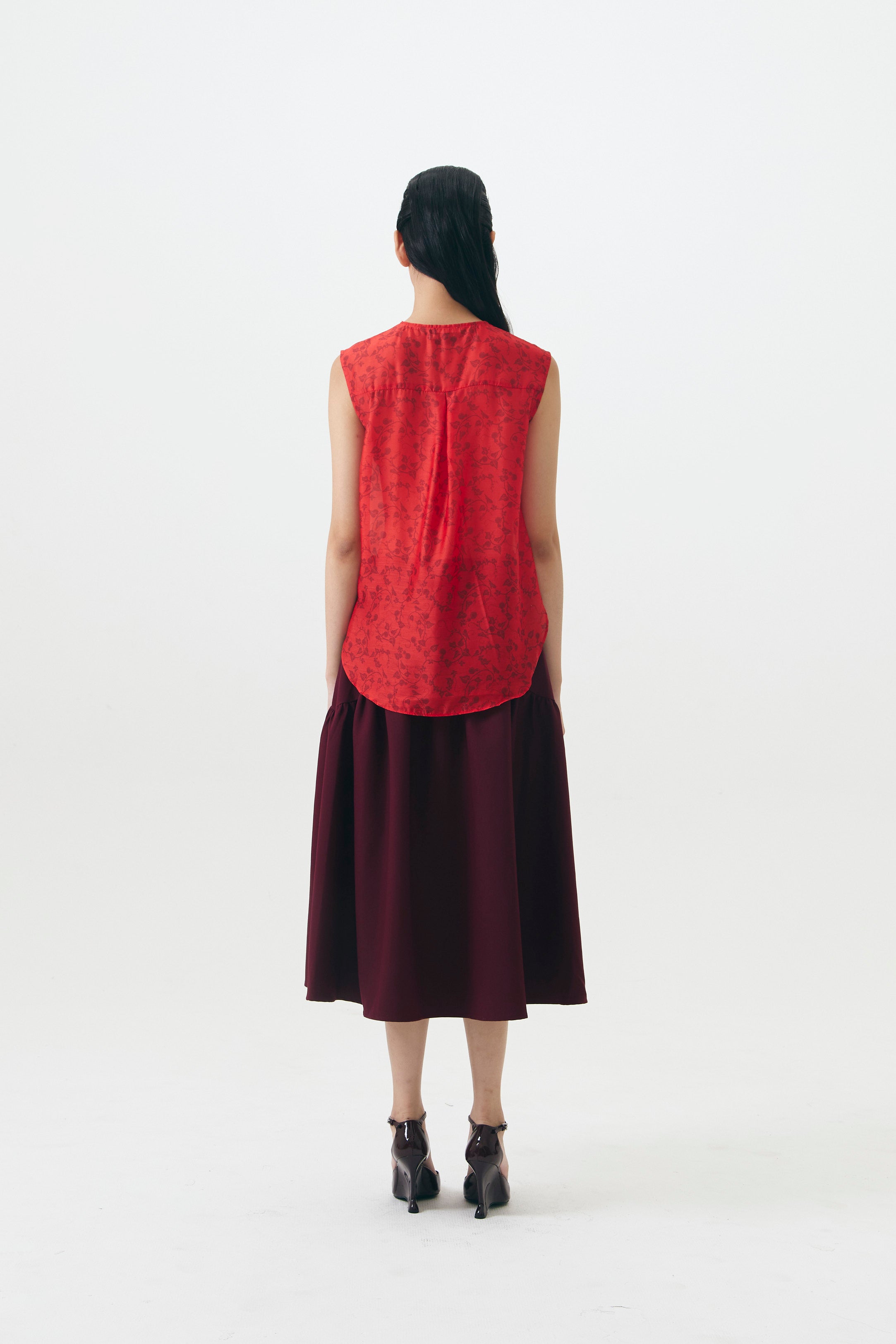 GARNET TOP RED