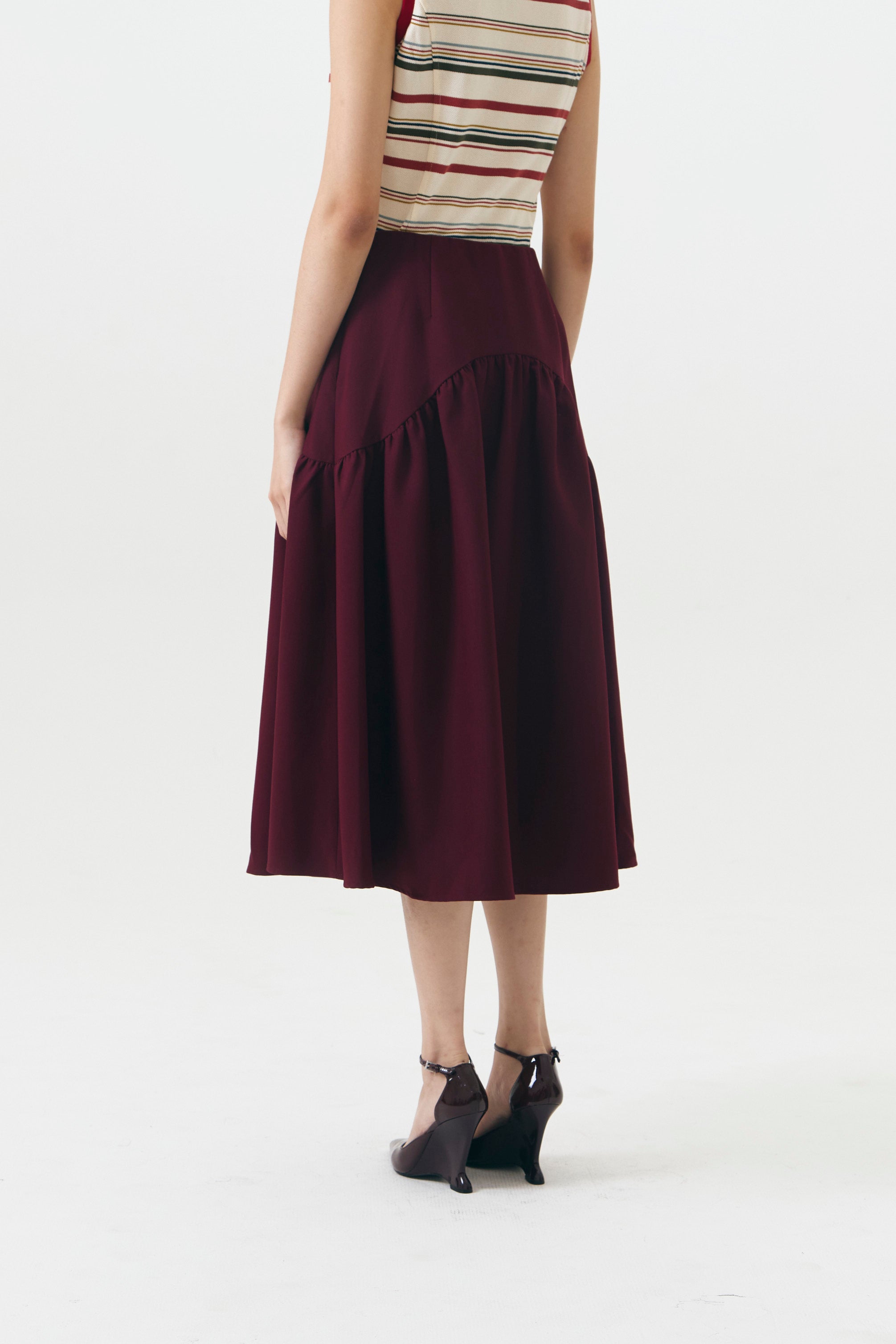 LACQUER SKIRT MAROON