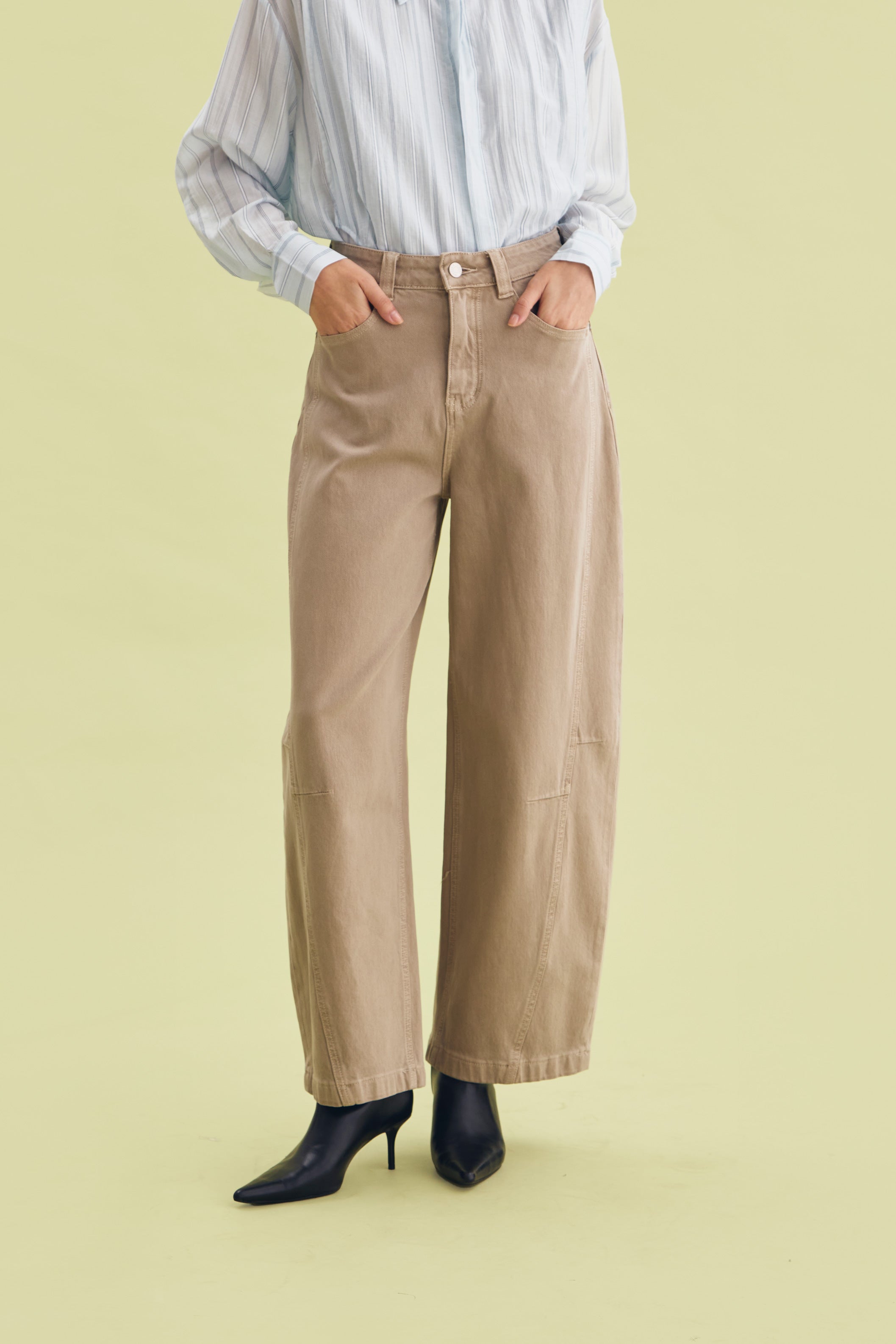 TRANCE PANTS BEIGE - CALLIE ft. IRANI VIANZA