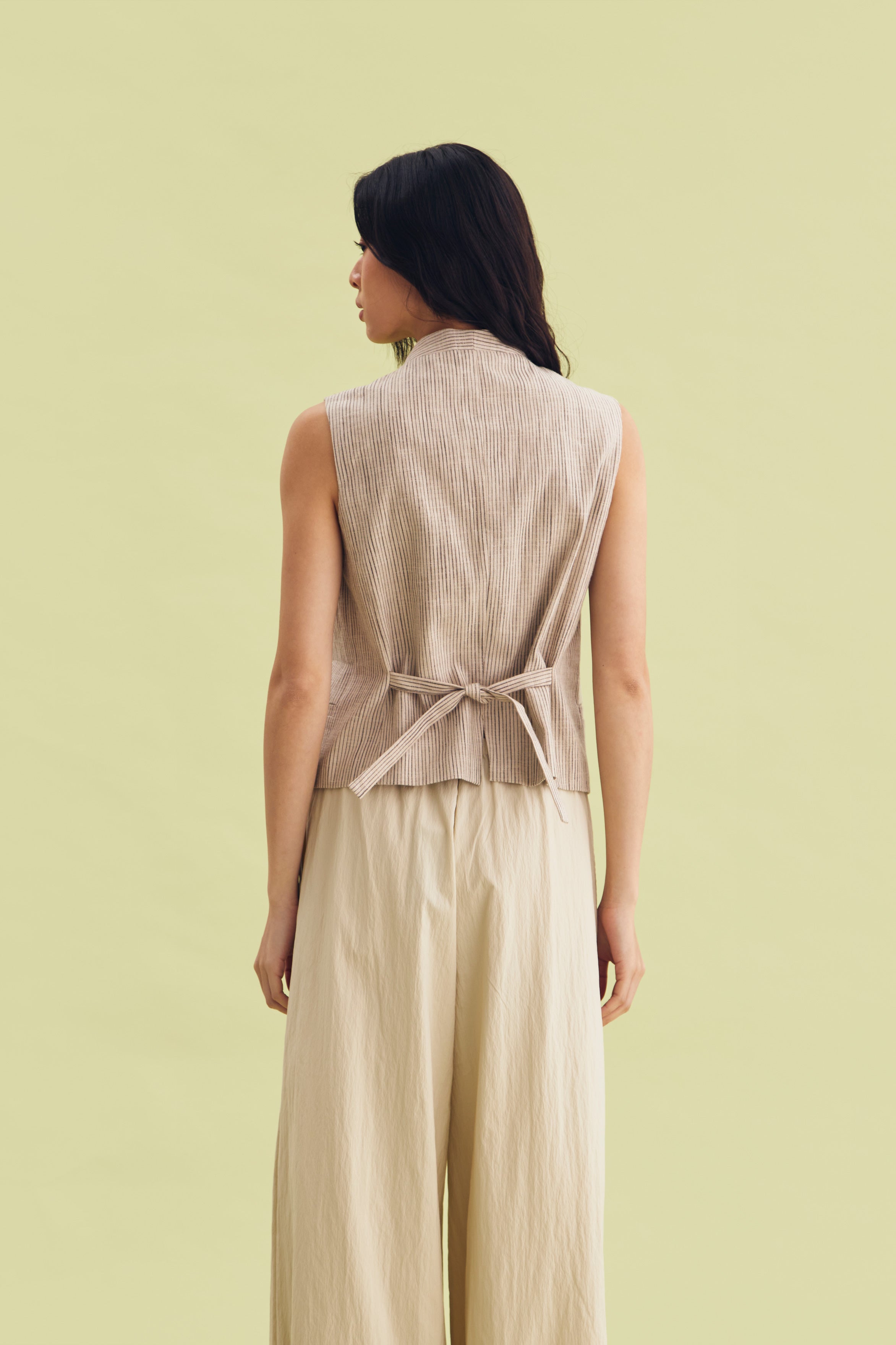 INTERLUDE VEST BEIGE - CALLIE ft. IRANI VIANZA
