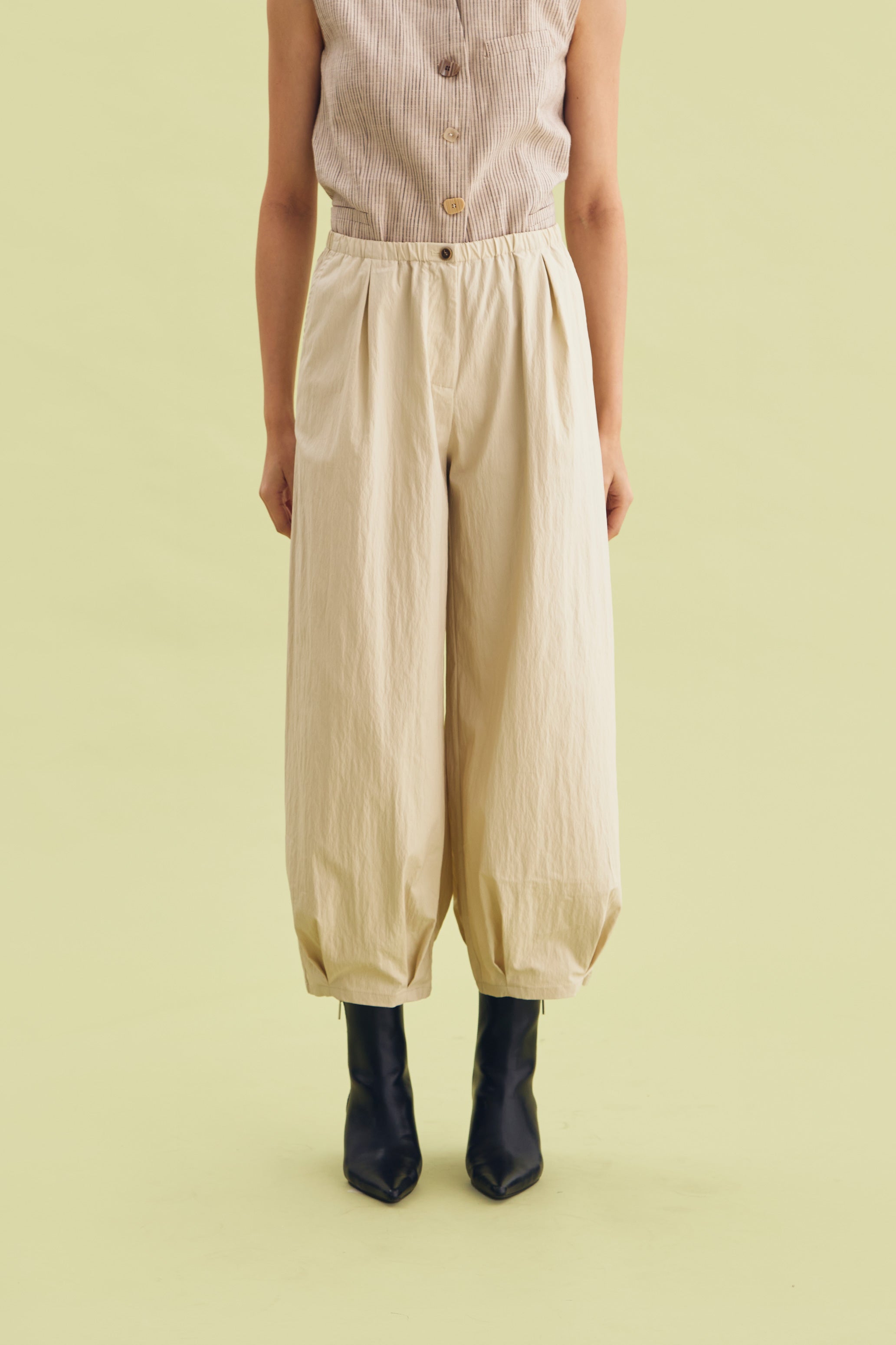LUCENCE PANTS WHITE - CALLIE ft. IRANI VIANZA