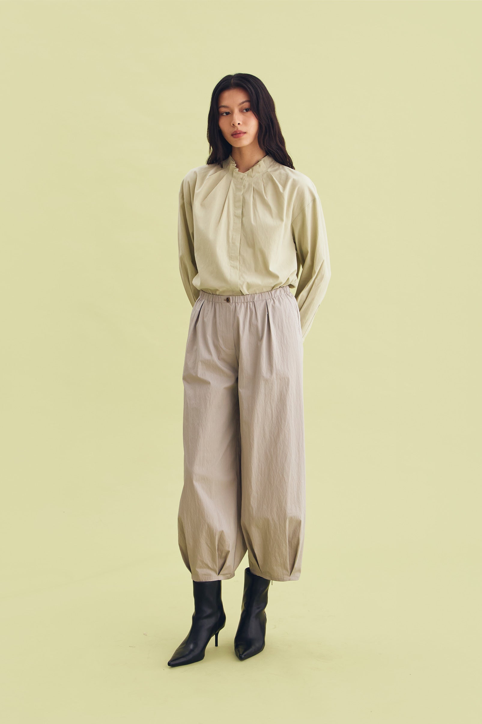 LUCENCE PANTS GREY - CALLIE ft. IRANI VIANZA