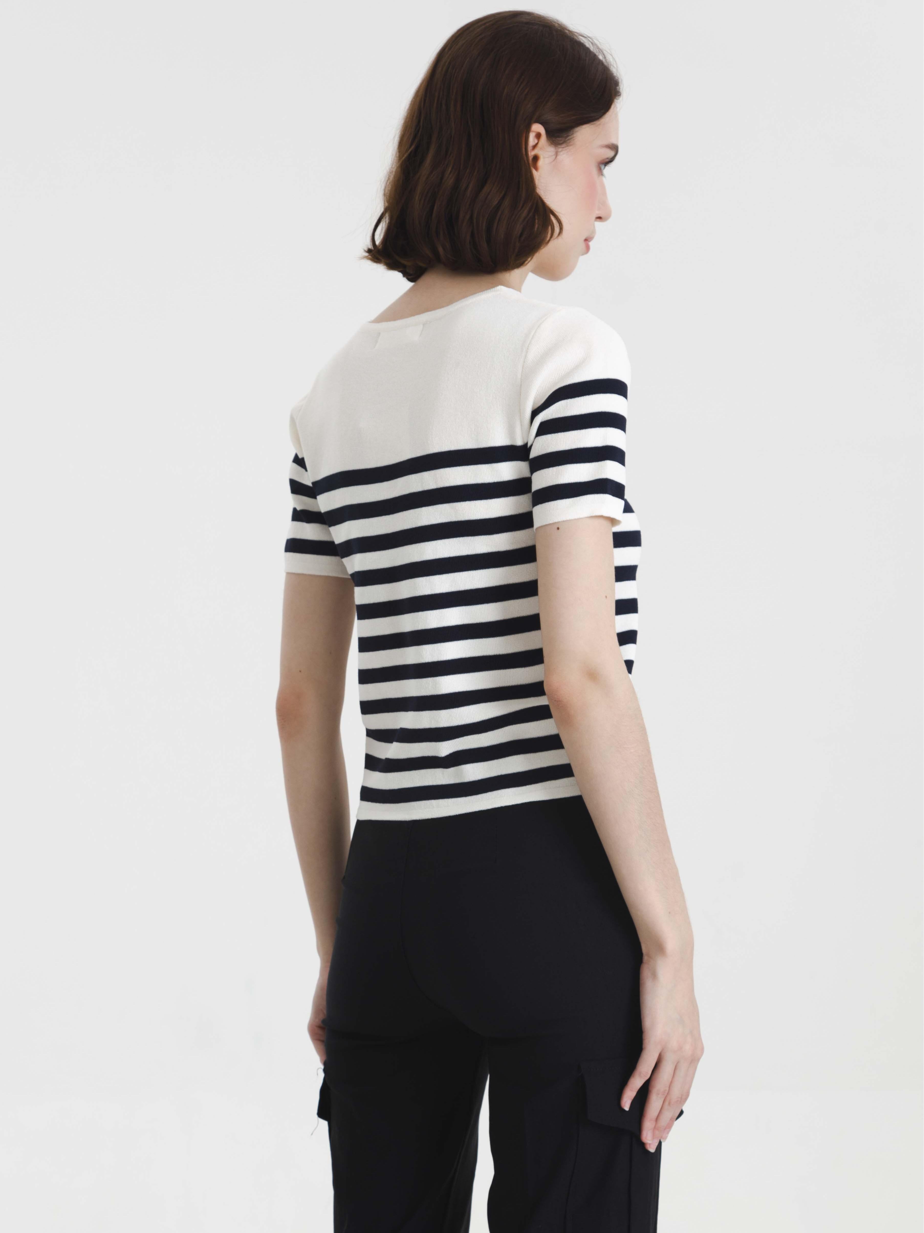 BORNE TOP CREAM-NAVY