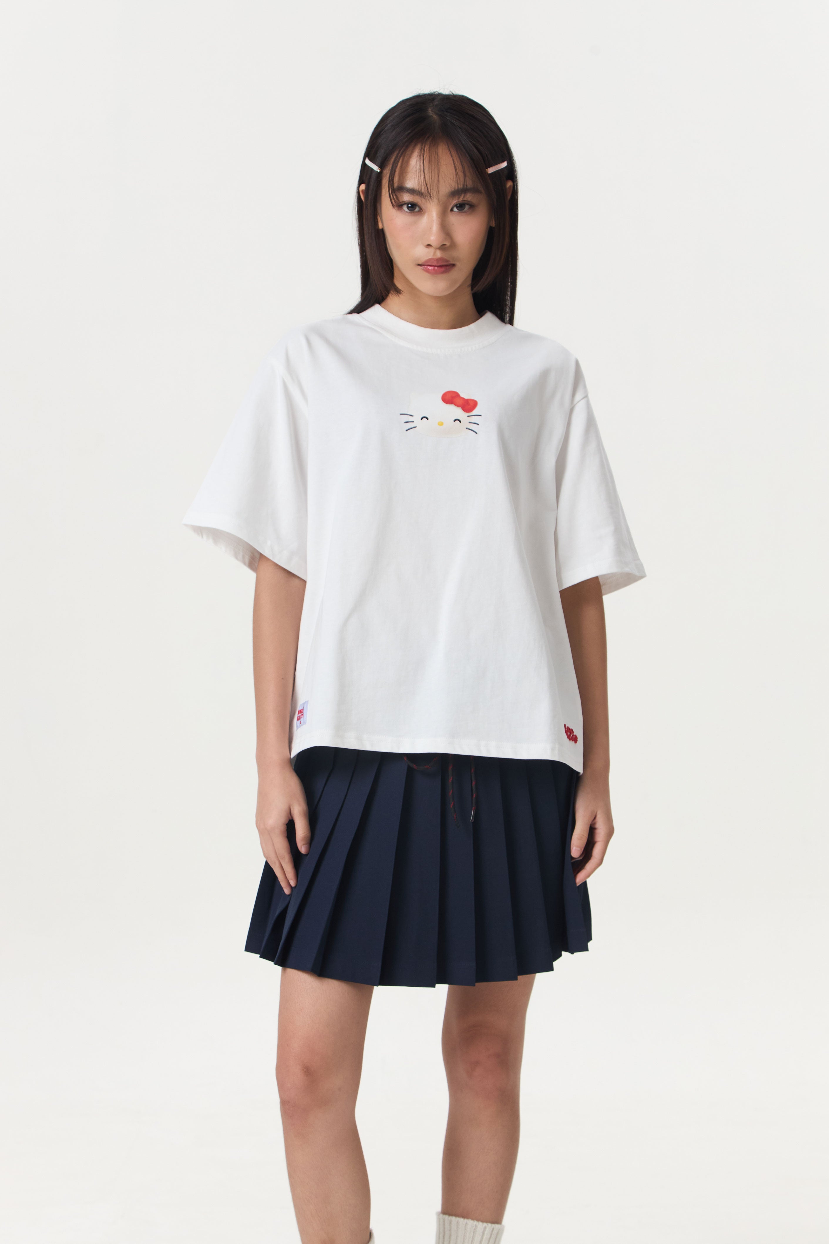 WHISKIE TEE WHITE - CALLIE X HELLO KITTY