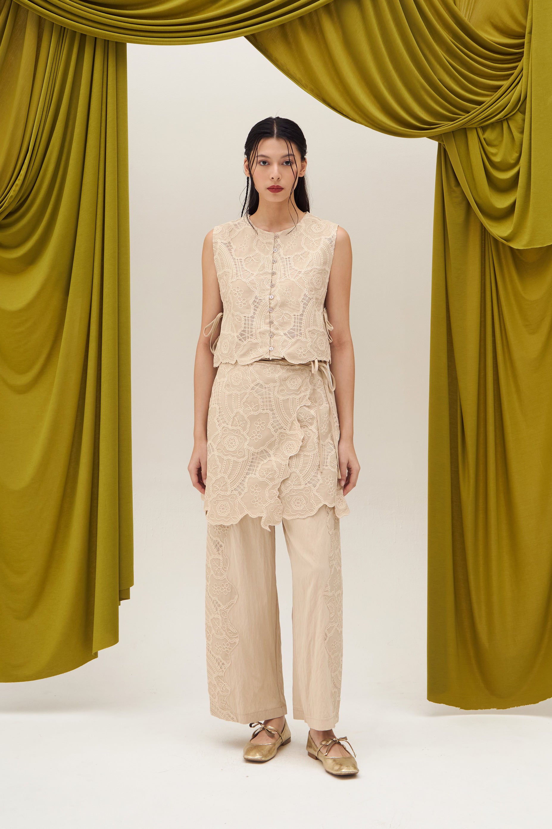 MOONVEIL WRAPPED SKIRT BEIGE