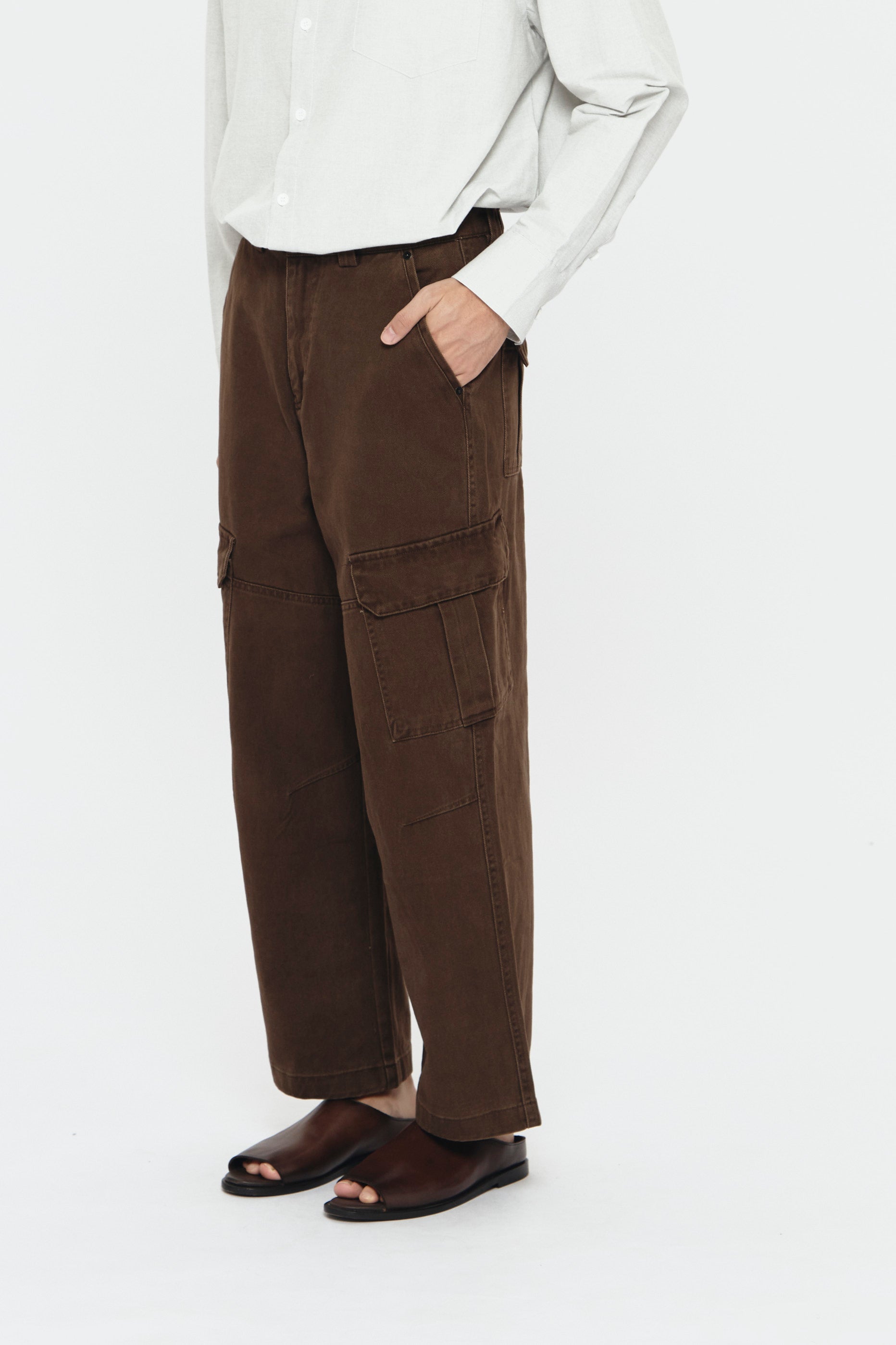 LUSAIL PANTS BROWN