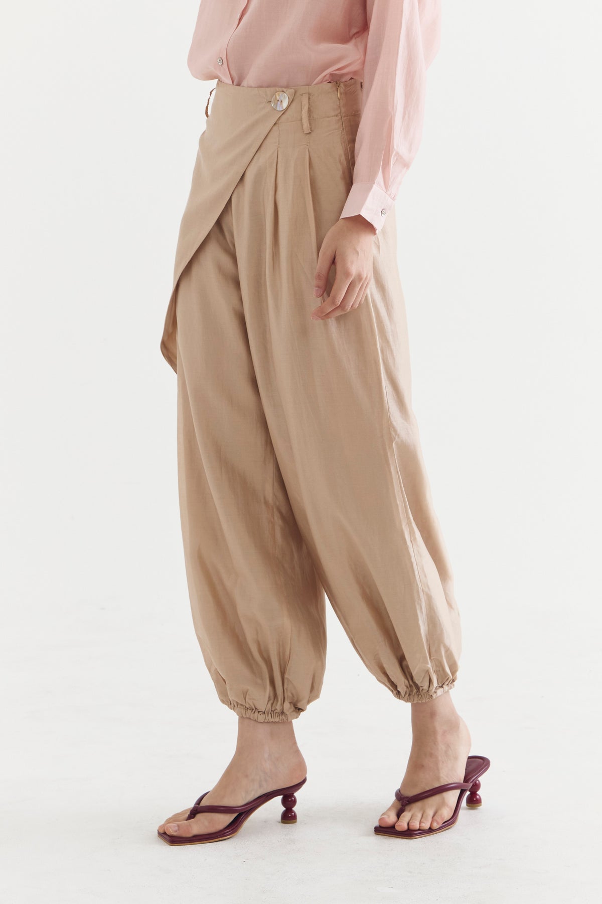 LOONA PANTS BEIGE