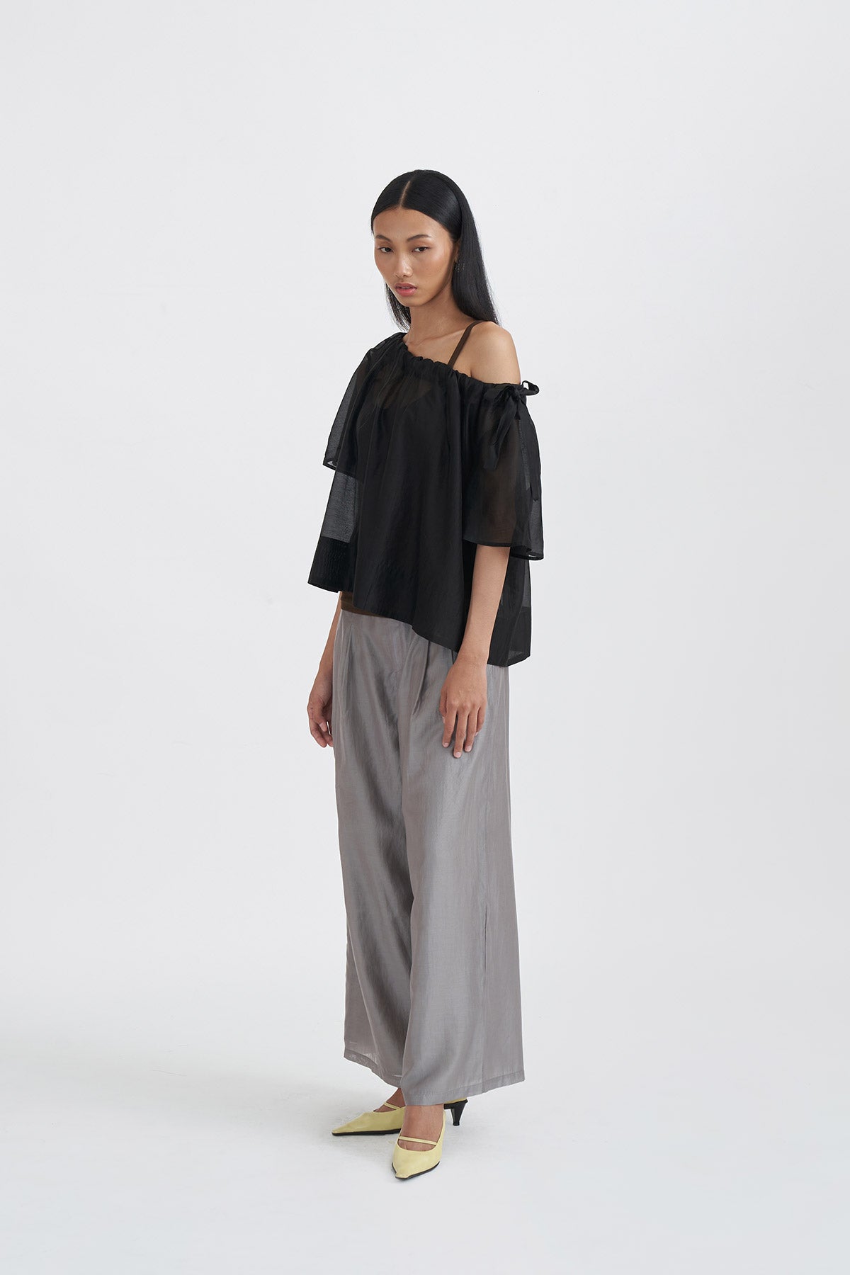 HEIRLOOM TOP BLACK