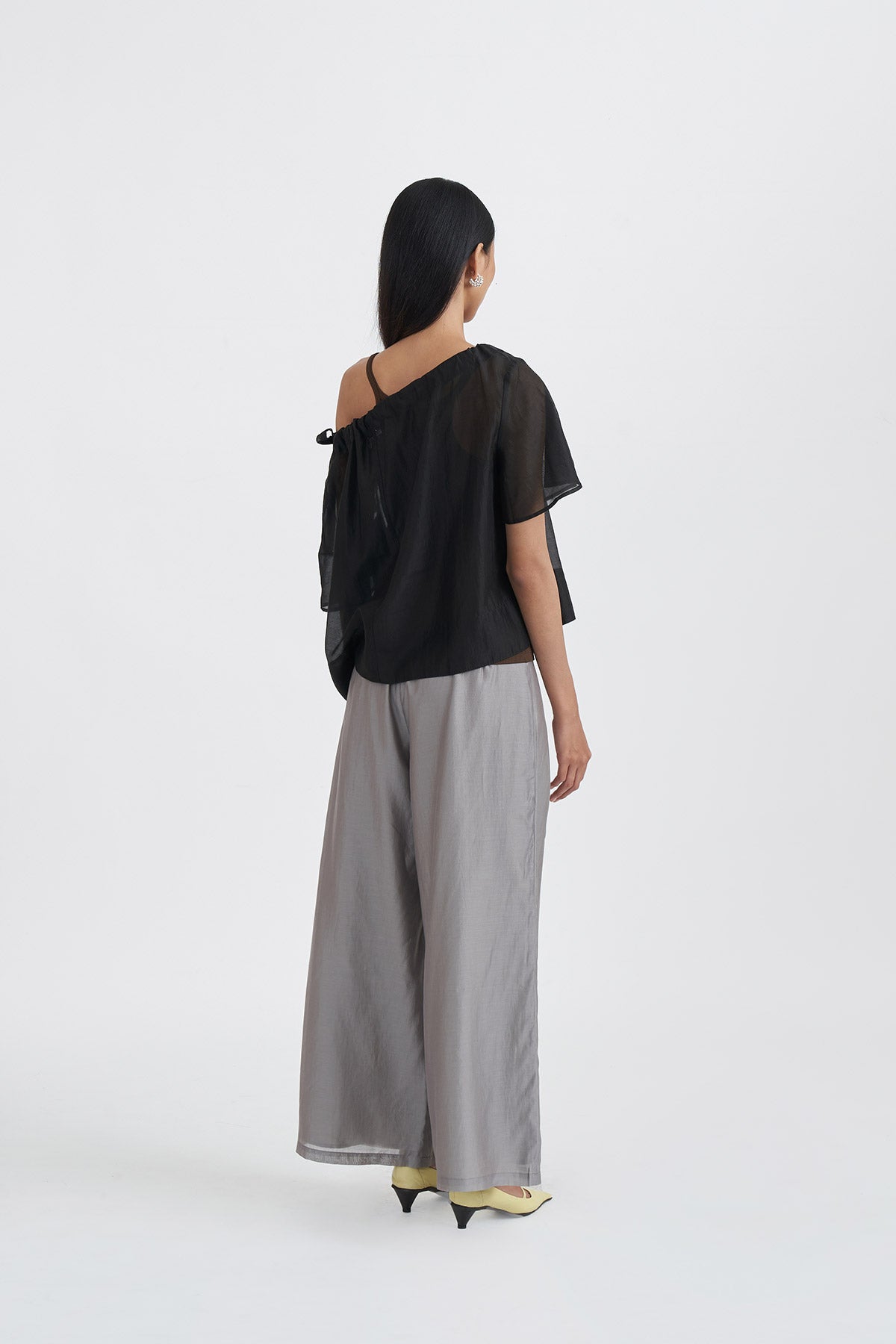 HEIRLOOM TOP BLACK