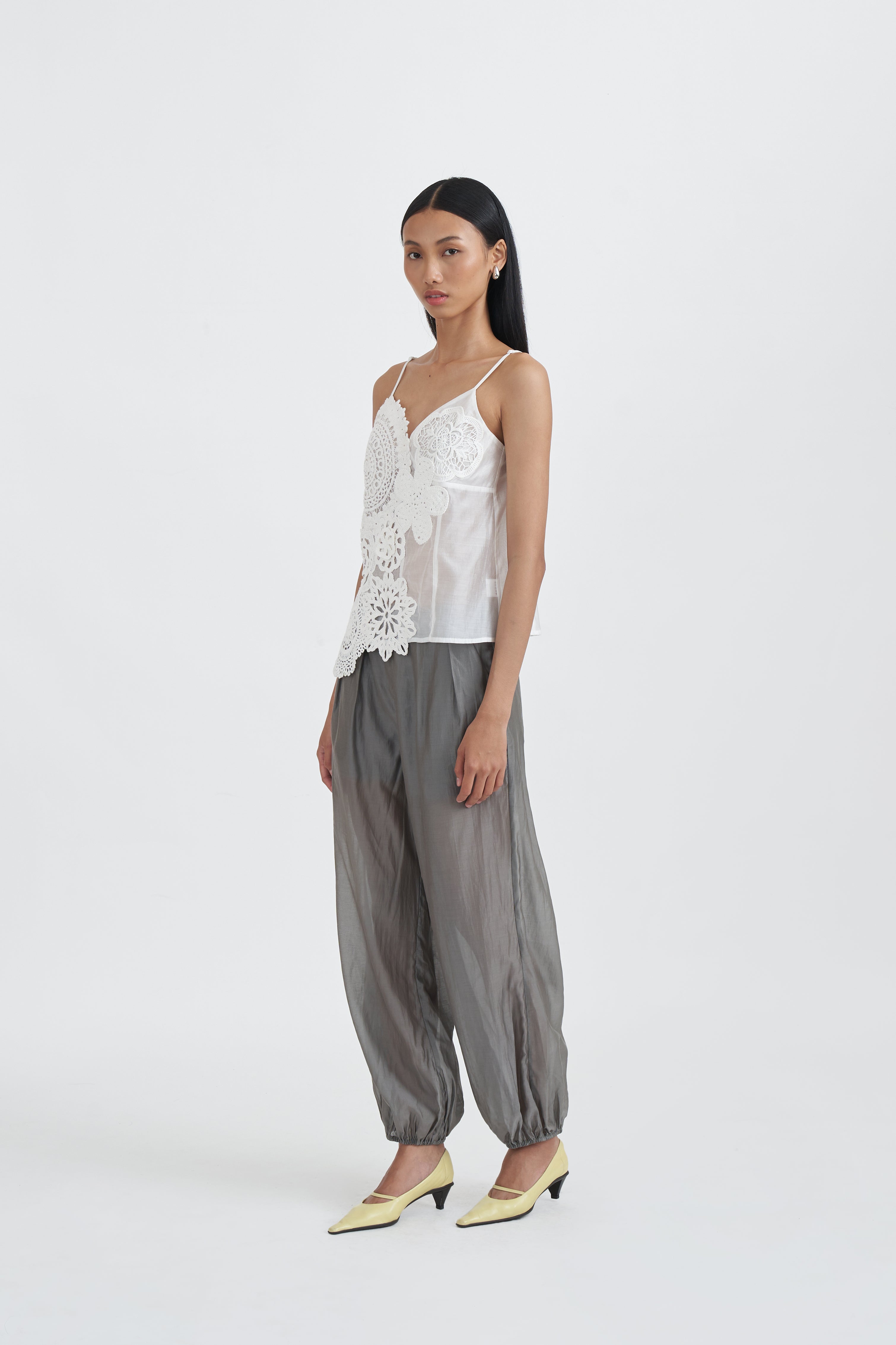ROSETTE TOP WHITE