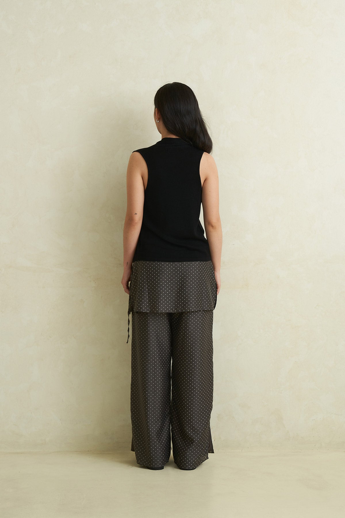 DUSK TOP BLACK