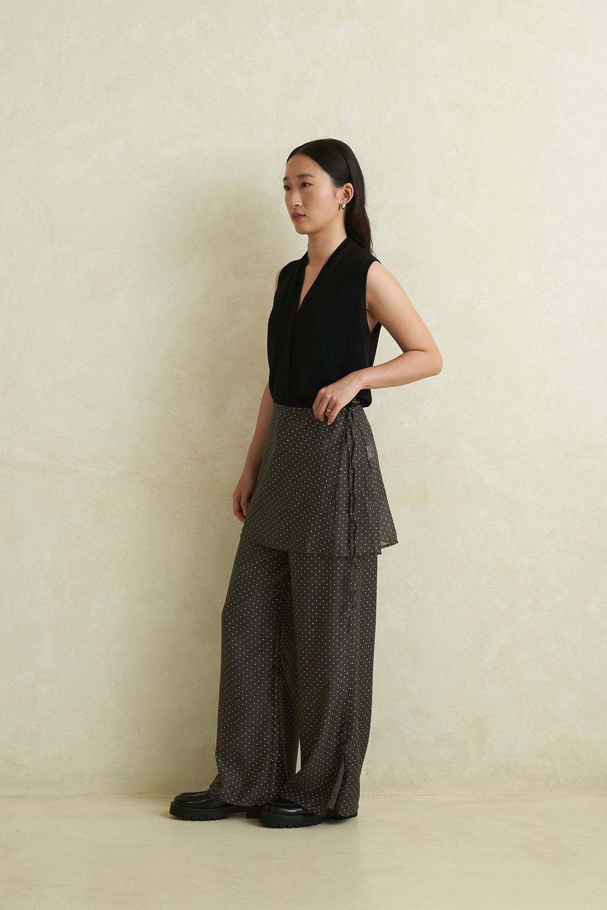 LUMINANCE PANTS BLACK