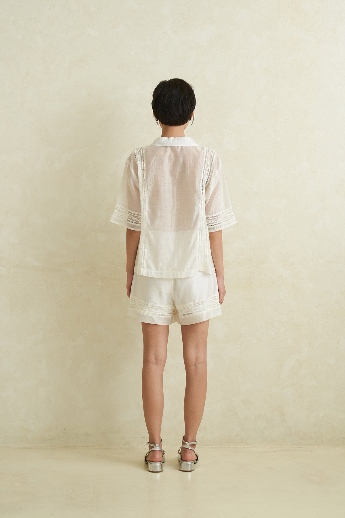 GLISTEN TOP WHITE