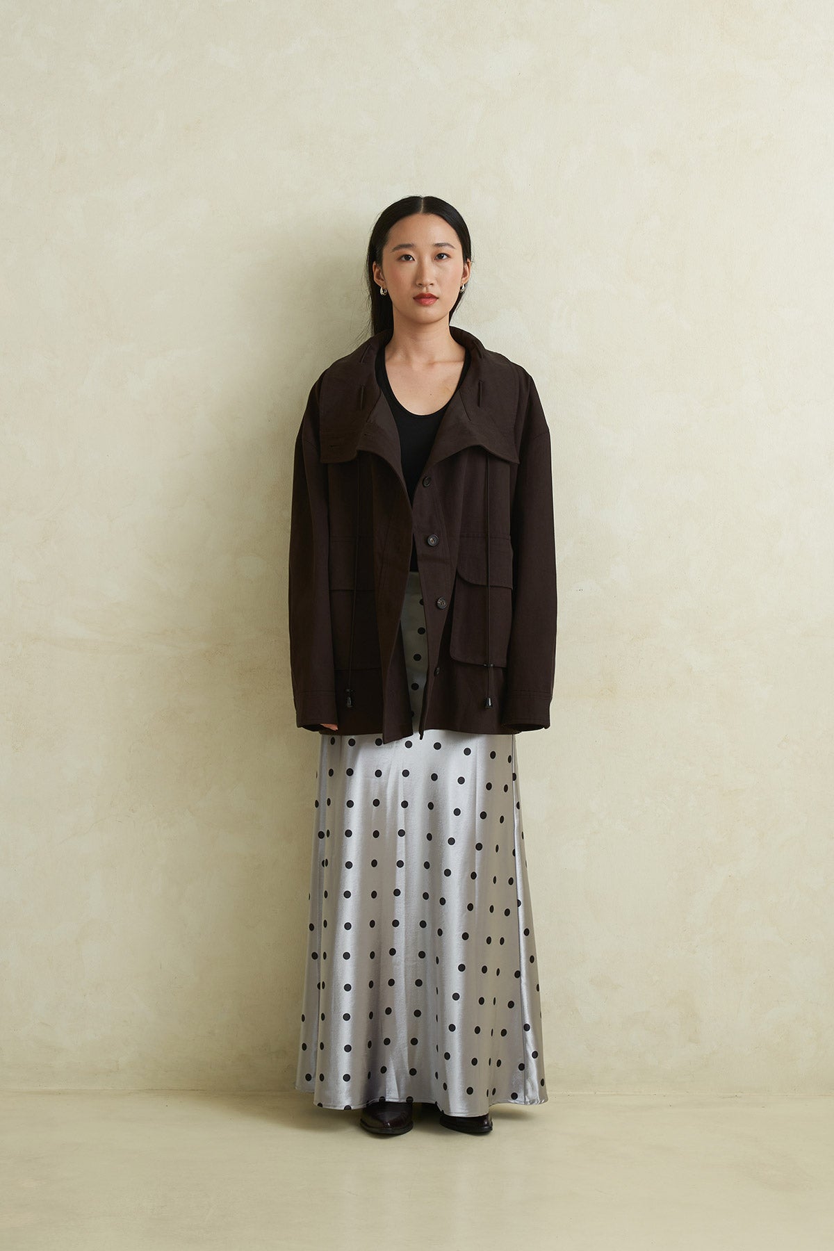 LUSH OUTER BROWN