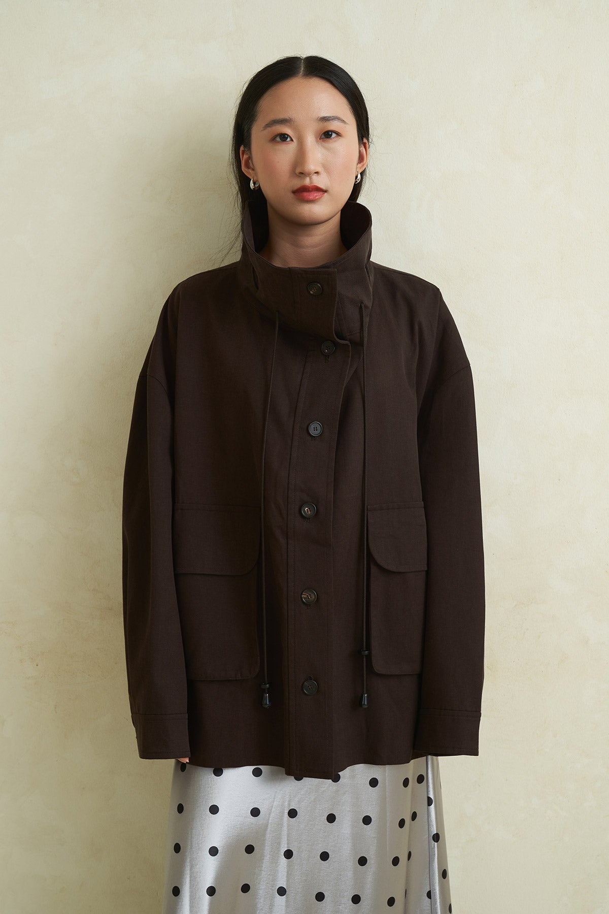 LUSH OUTER BROWN