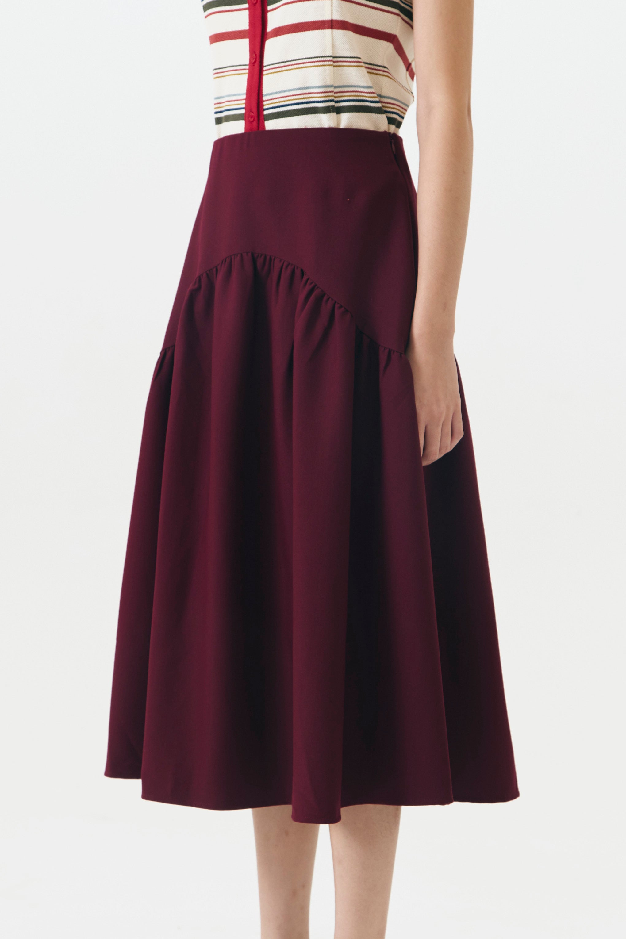 LACQUER SKIRT MAROON