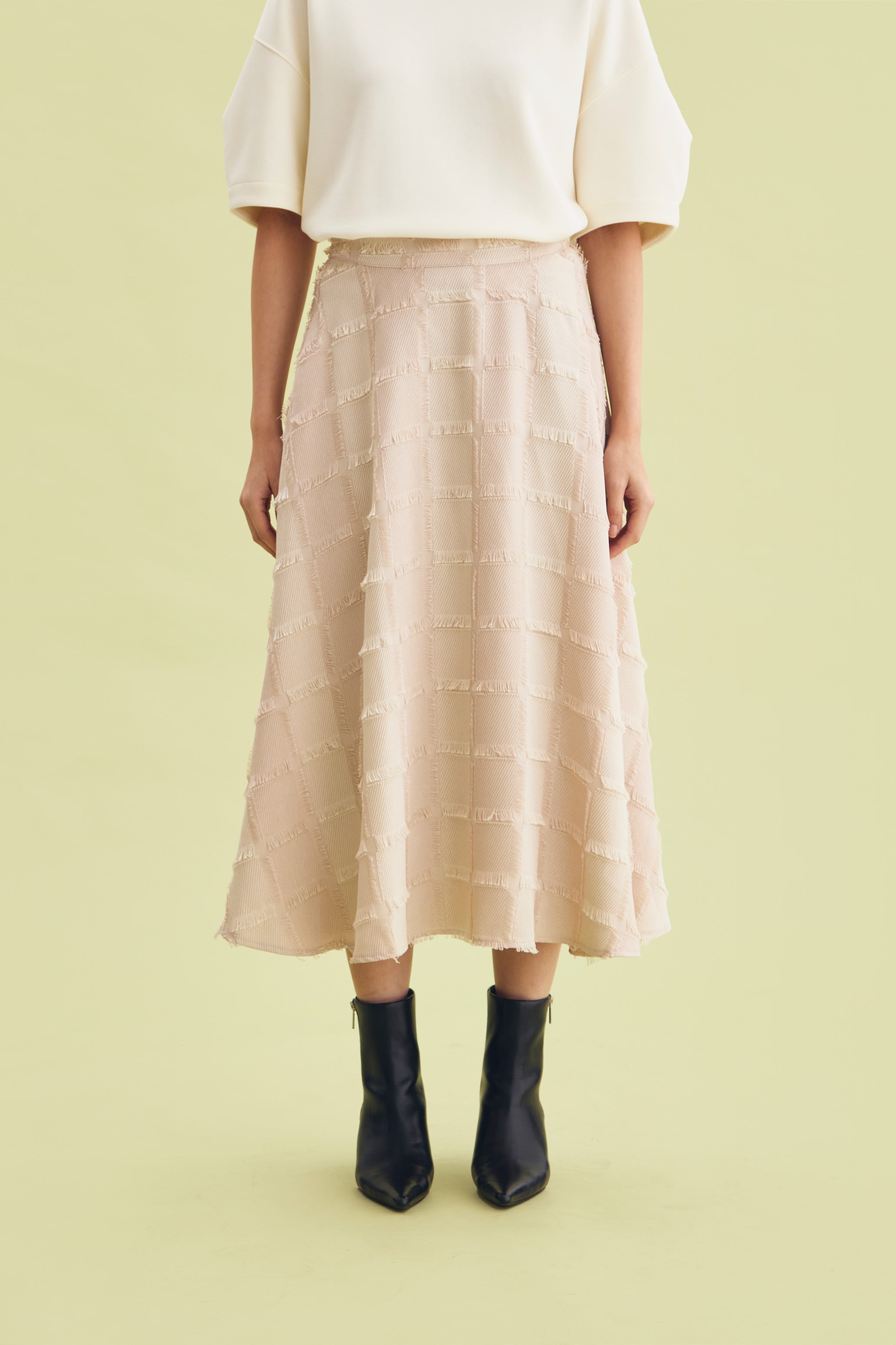 FEATHER SKIRT BEIGE - CALLIE FT. IRANI VIANZA