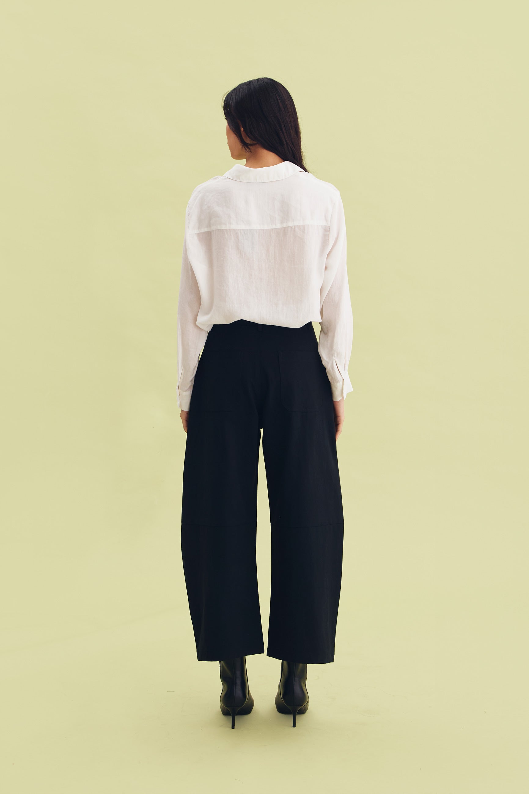 LUMINOUS PANTS BLACK - CALLIE ft. IRANI VIANZA
