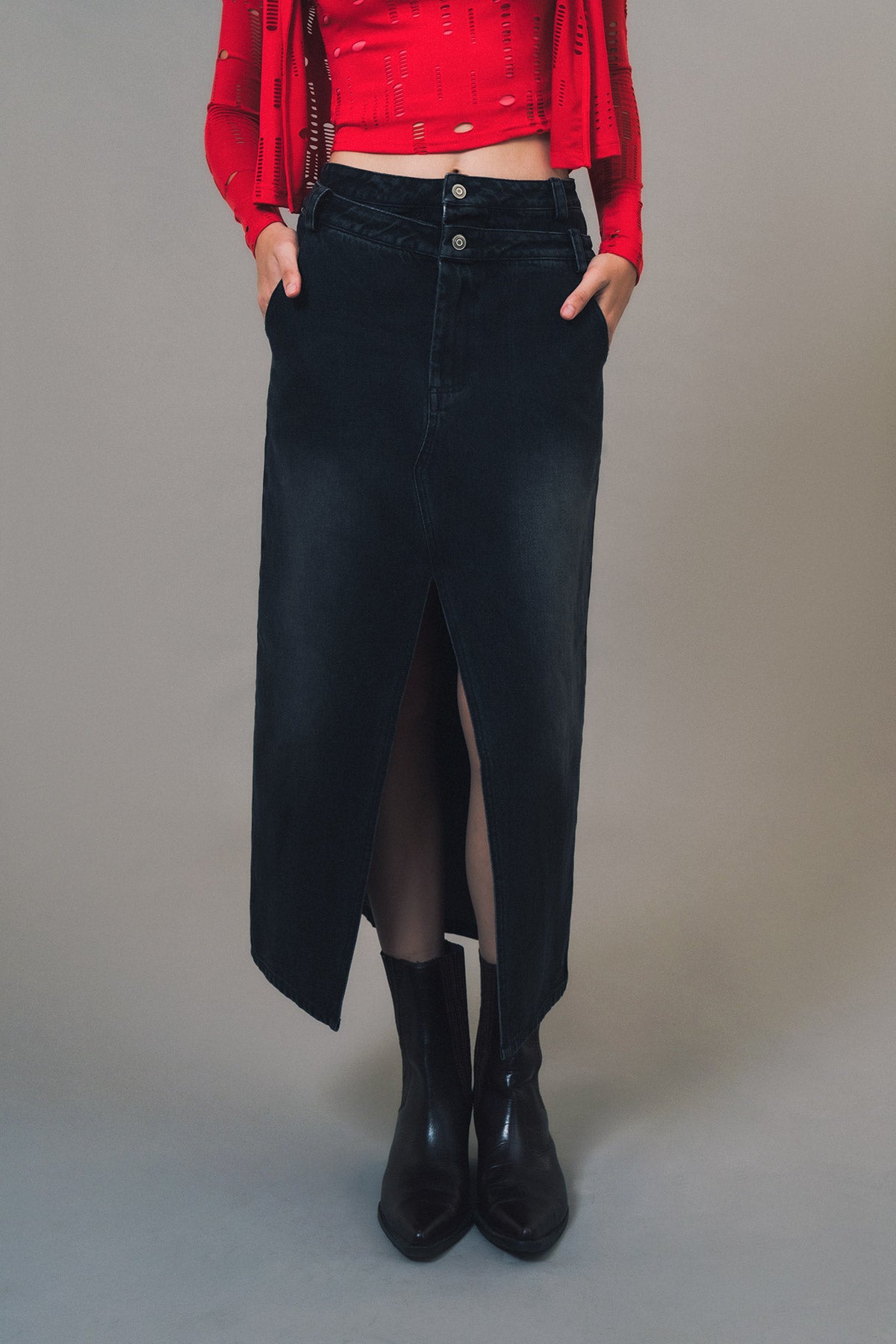 SHAE SKIRT BLACK