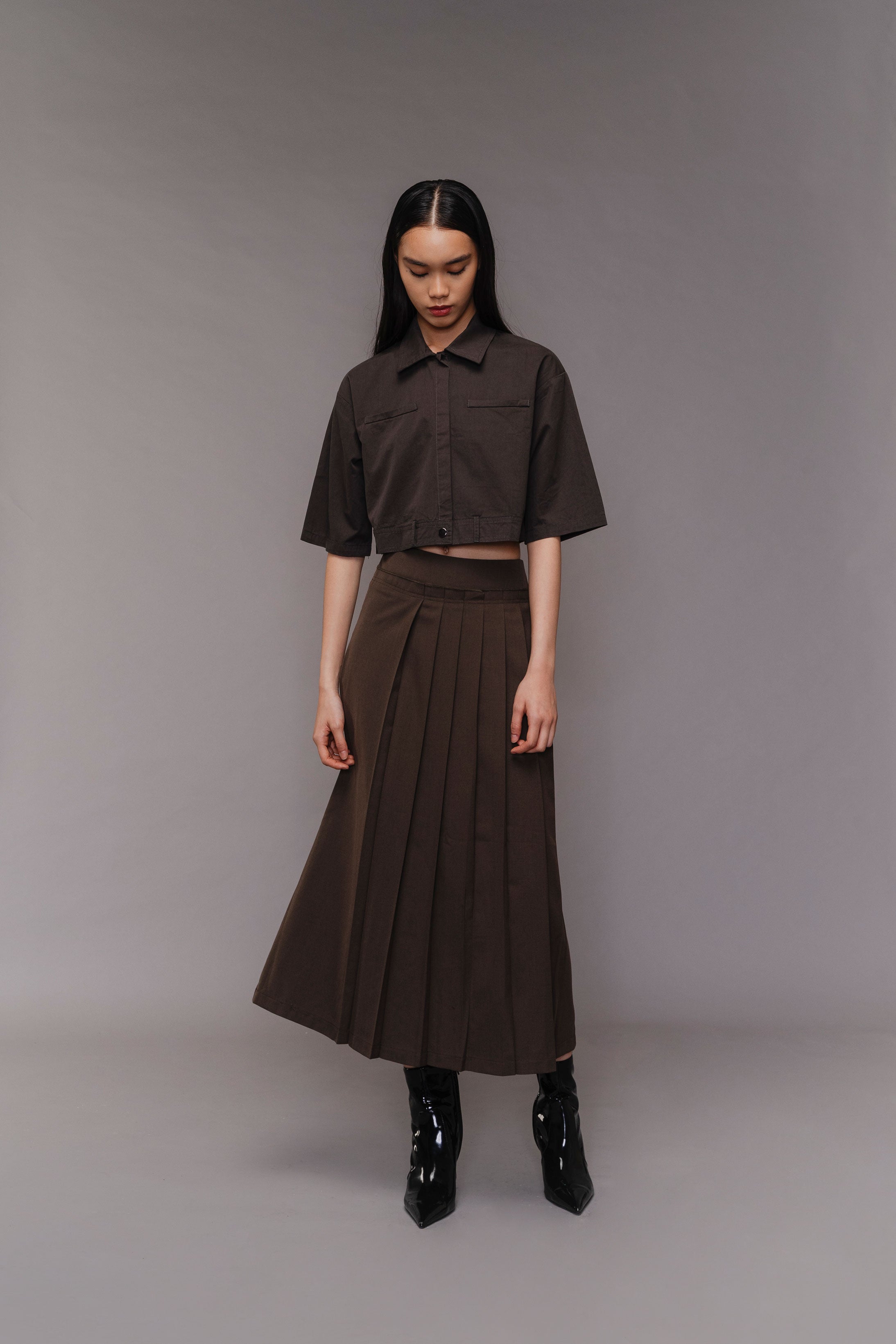 LASSIE TOP DARK GREY