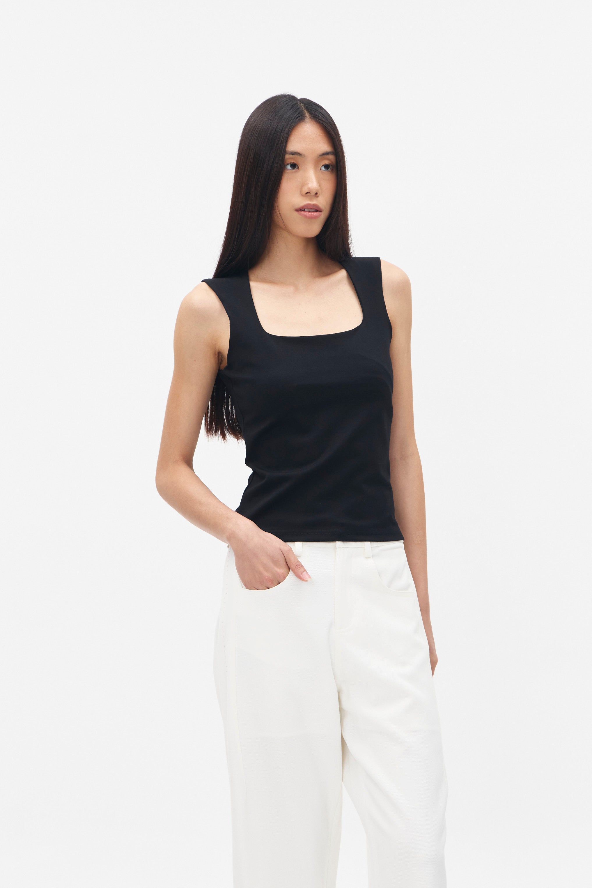 YSABEL TANKTOP BLACK