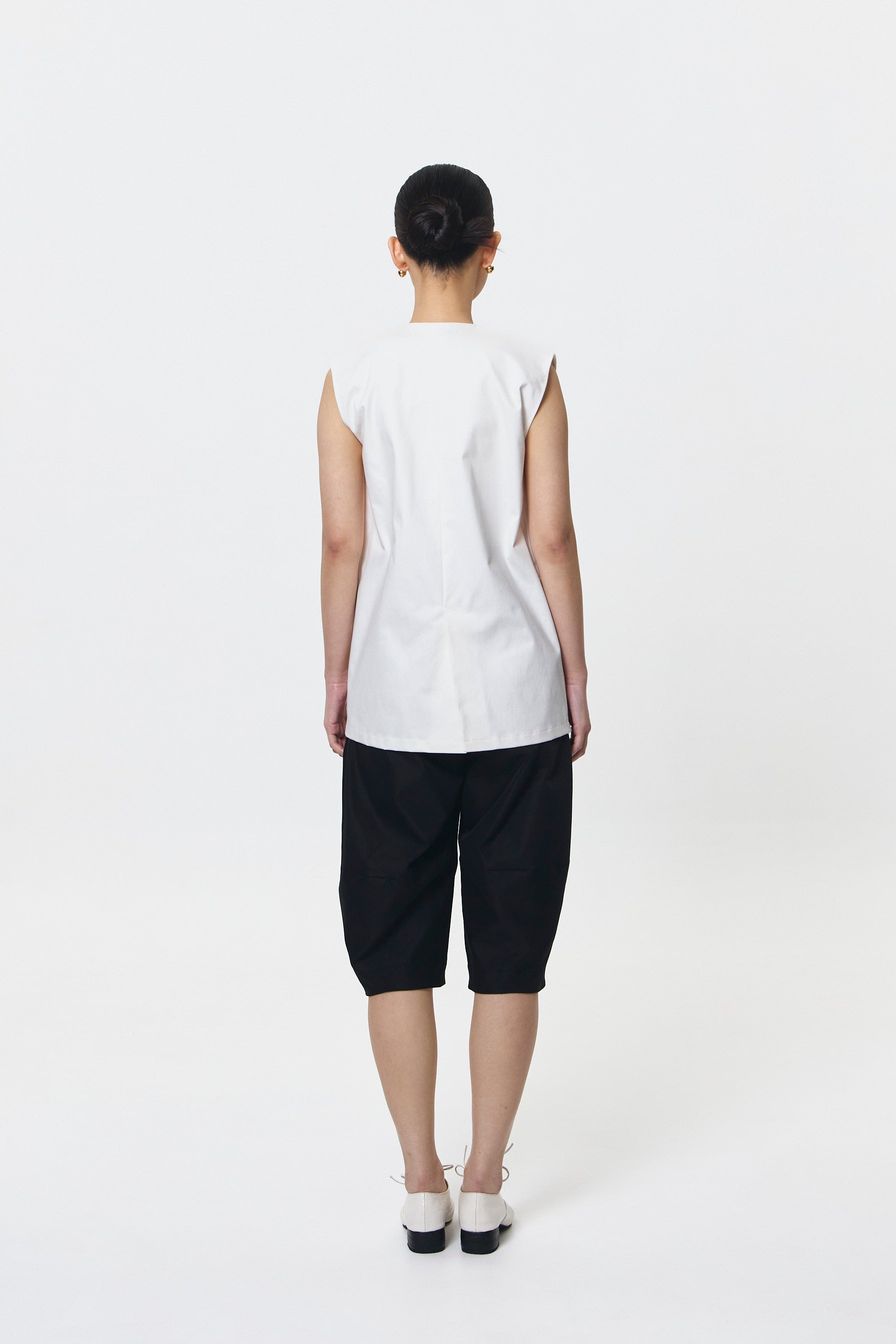 [PRE ORDER 14 DAYS] MILAN VEST WHITE