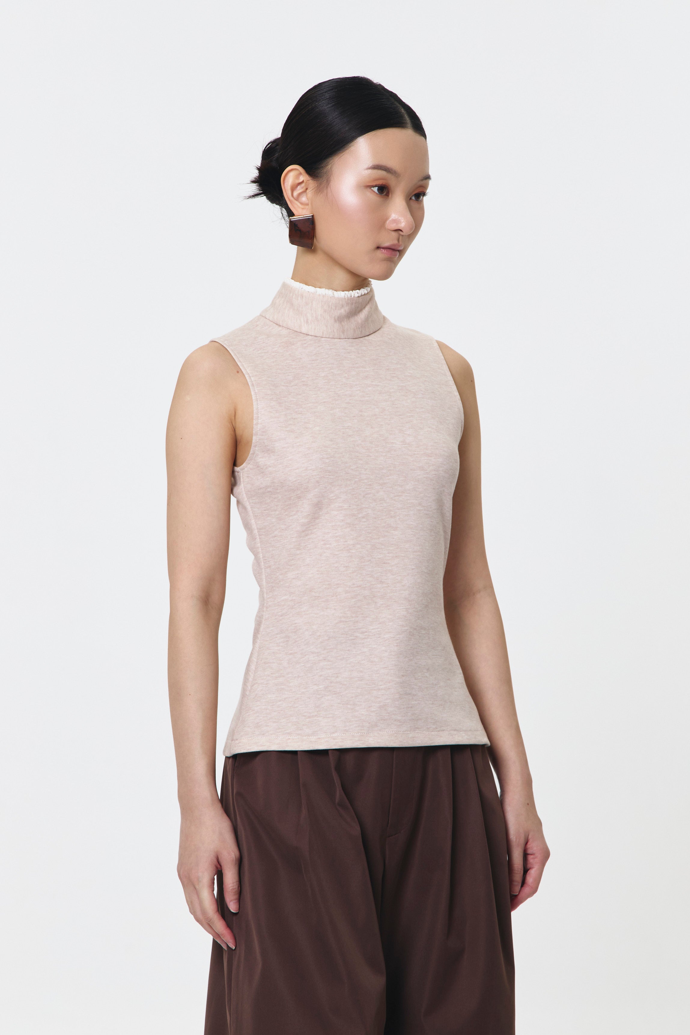 JACQUELINE TOP BEIGE