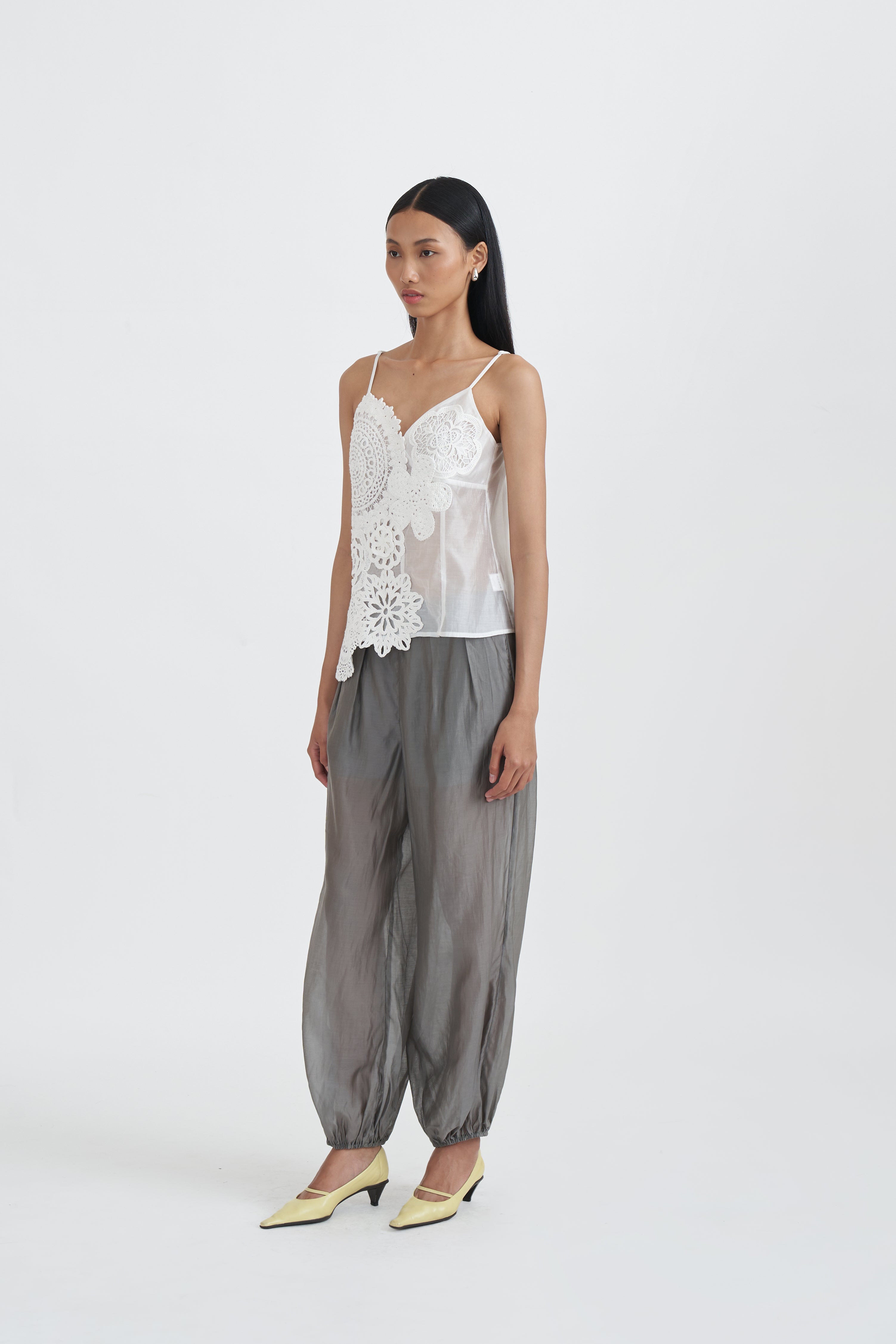 ROSETTE TOP WHITE