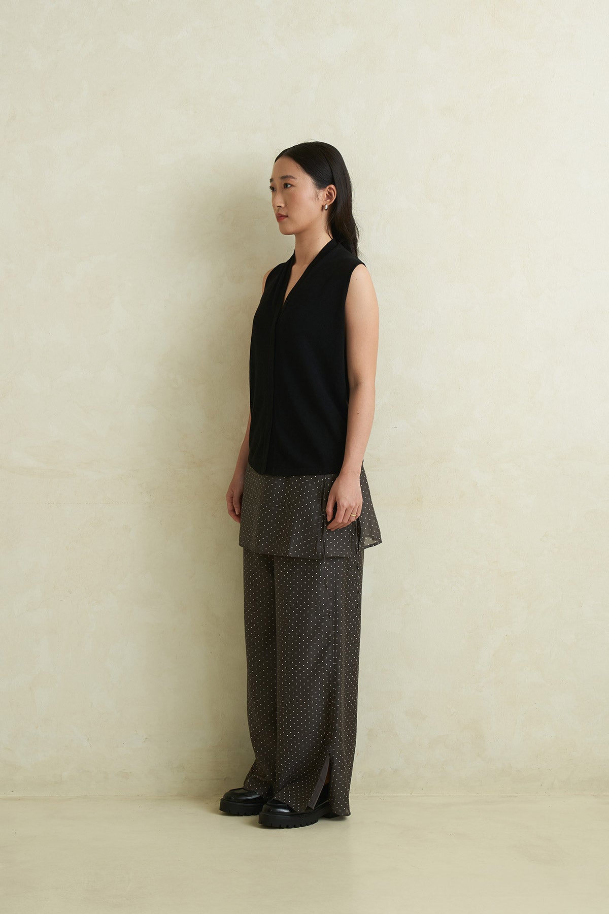 DUSK TOP BLACK