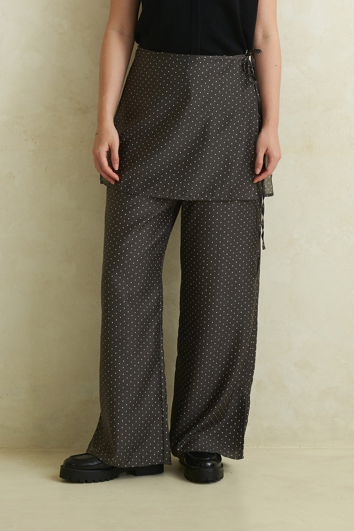 LUMINANCE PANTS BLACK