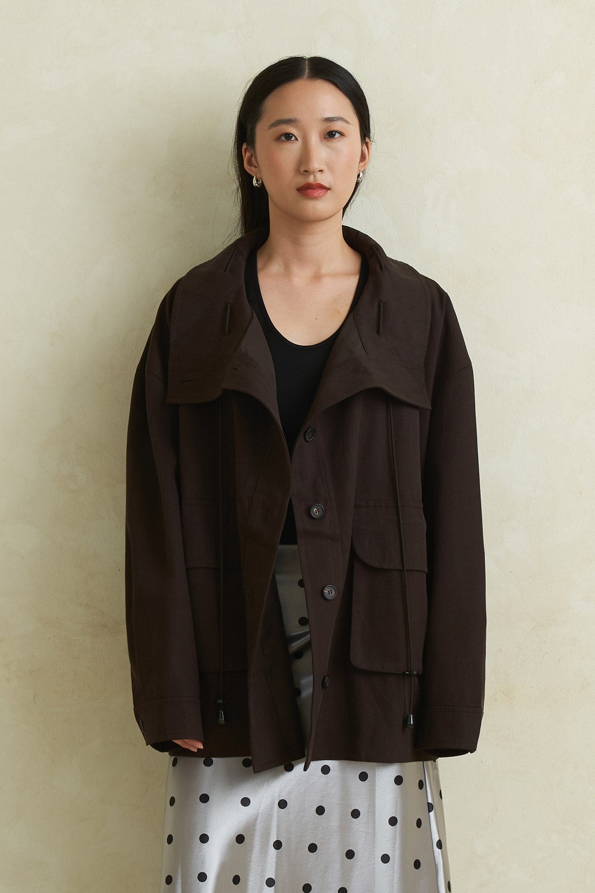 LUSH OUTER BROWN