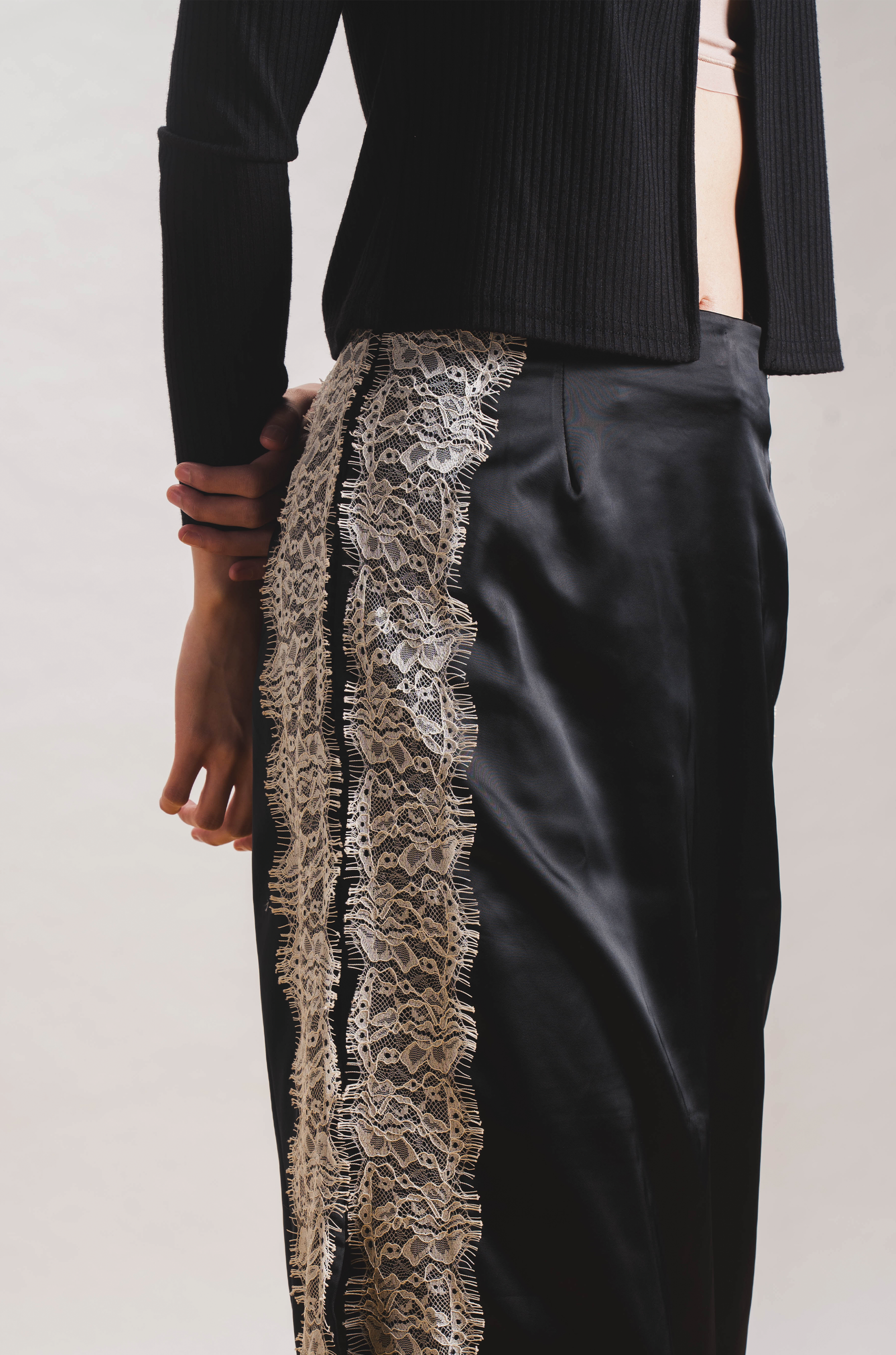 TALISE SKIRT BLACK